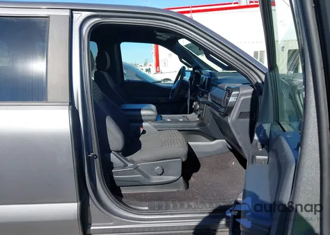 2021 Ford F-150 Xl z USA, uszkodzony, nr VIN 1FTFW1E57MKE75741